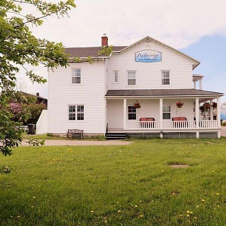 Auberge Lac-Saint-Jean Roberval Buitenkant foto
